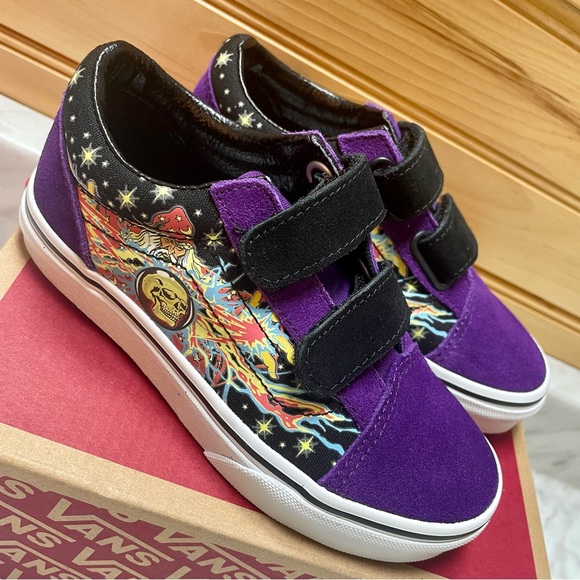 Vans Old Skool Glow Wizard Purple & White Skate Shoes NWOT - Picture 2 of 8